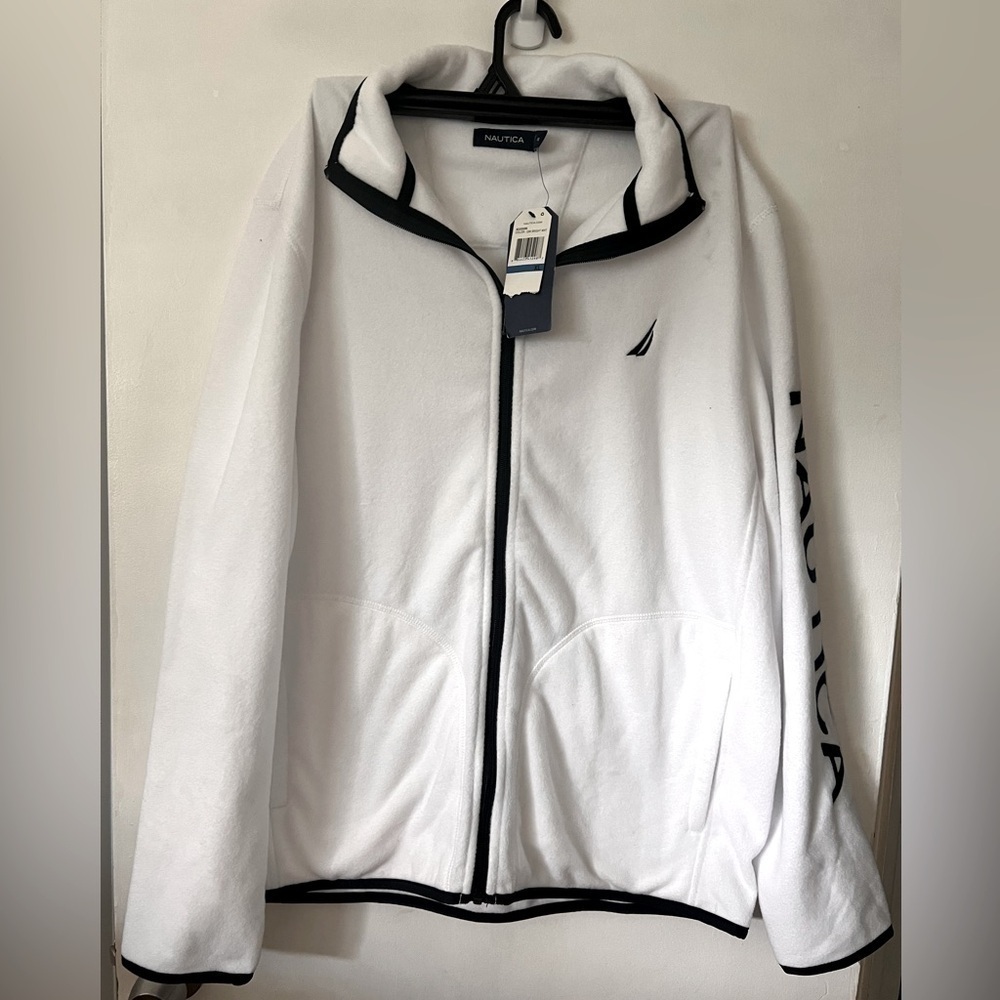 NWT. Nautica Full Zipper Fleece size XL